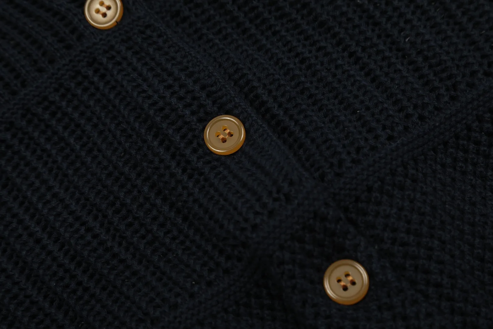 VIVI119# vivienne west wood West Queen Vivian Saturn New Retro "Unisex" Hollow Design Knitted Sweater Wool Round Neck 2024 Spring Latest Style Size: S -M- L Color: Apricot Royal Blue